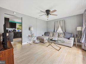40 W Lehman Avenue, Hatboro PA 19040