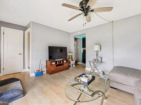 40 W Lehman Avenue, Hatboro PA 19040