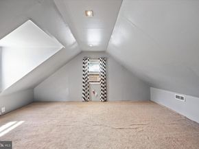 40 W Lehman Avenue, Hatboro PA 19040