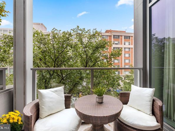 1177 22nd Street NW 4F, Washington DC 20037