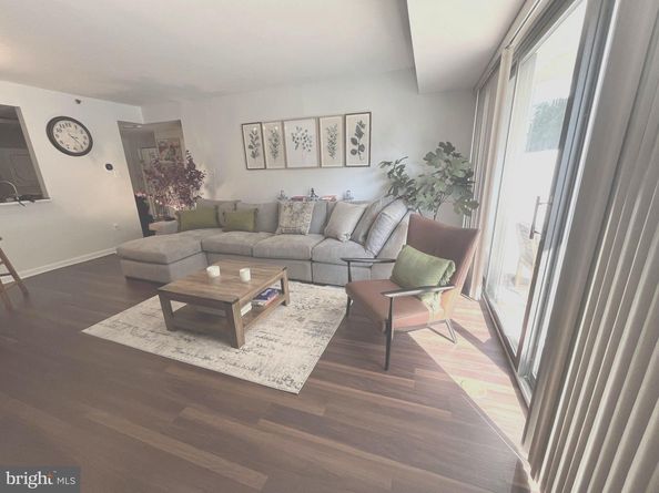 1530 Key Boulevard 205, Arlington VA 22209