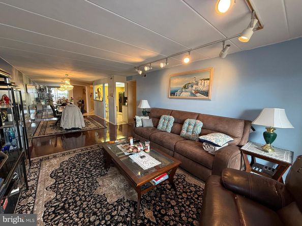 2131 Welsh Road 312, Philadelphia PA 19115