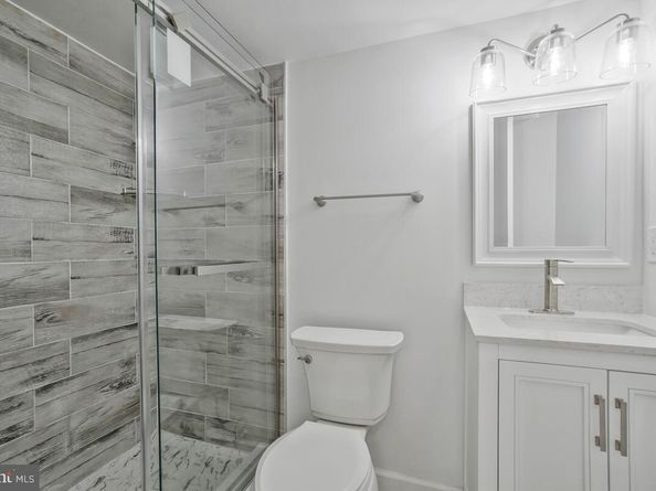 2839 Meadow Lane, Falls Church VA 22042