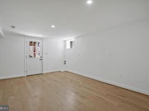 2839 Meadow Lane, Falls Church VA 22042
