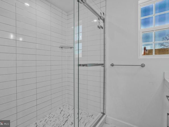 2839 Meadow Lane, Falls Church VA 22042