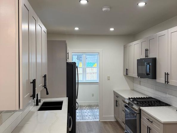 1329 N Dover Street, Philadelphia PA 19121