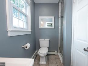 953 Old Ford Road, Huntingdon Valley PA 19006