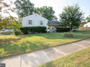 953 Old Ford Road, Huntingdon Valley PA 19006