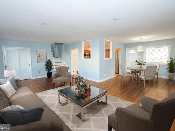 953 Old Ford Road, Huntingdon Valley PA 19006