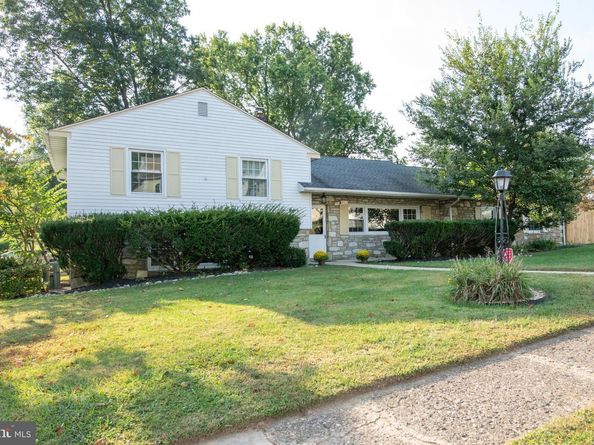 953 Old Ford Road, Huntingdon Valley PA 19006