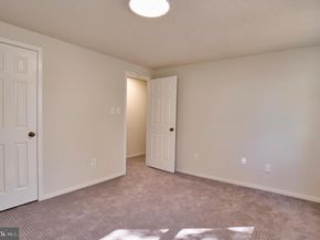 13032 Monterey Estates Drive, Herndon VA 20171
