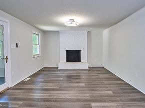 13032 Monterey Estates Drive, Herndon VA 20171