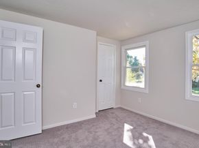 13032 Monterey Estates Drive, Herndon VA 20171