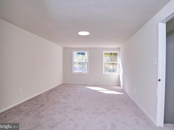 13032 Monterey Estates Drive, Herndon VA 20171
