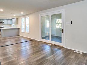 13032 Monterey Estates Drive, Herndon VA 20171