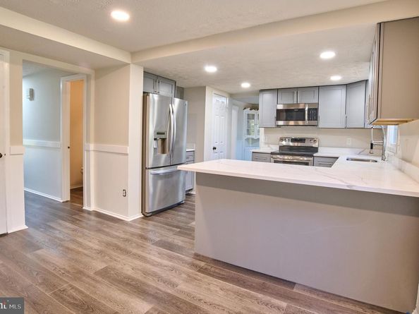 13032 Monterey Estates Drive, Herndon VA 20171