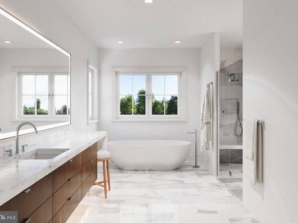 6911 Elm Street, Mclean VA 22101