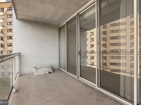 2301 Cherry Street 5F, Philadelphia PA 19103