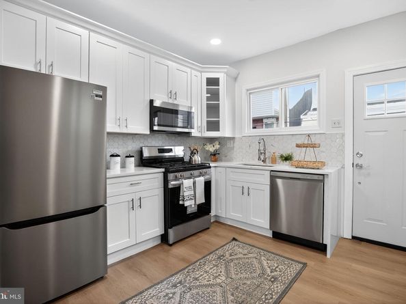 2323 S Bancroft Street, Philadelphia PA 19145