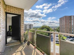 5340 Holmes Run Parkway 804, Alexandria VA 22304