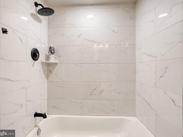 5340 Holmes Run Parkway 804, Alexandria VA 22304