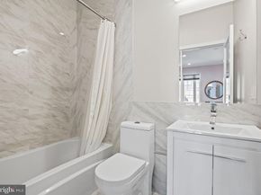2106 Spring Street, Philadelphia PA 19103