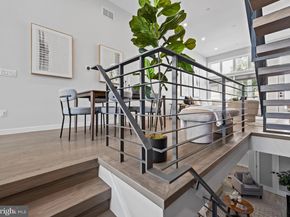 2106 Spring Street, Philadelphia PA 19103