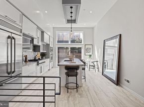 2106 Spring Street, Philadelphia PA 19103