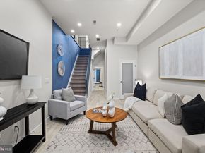2106 Spring Street, Philadelphia PA 19103