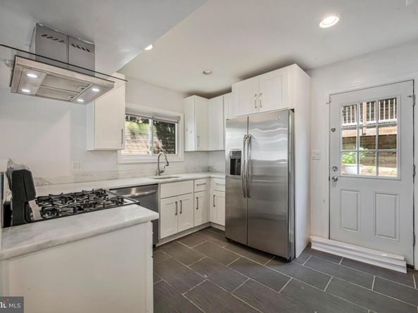 5318 Jay Street NE, Washington DC 20019