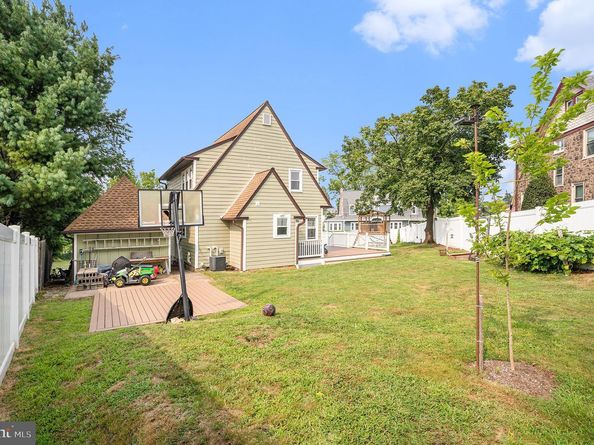 7238 Hollywood Road, Fort Washington PA 19034