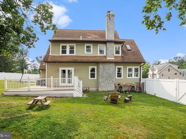 7238 Hollywood Road, Fort Washington PA 19034