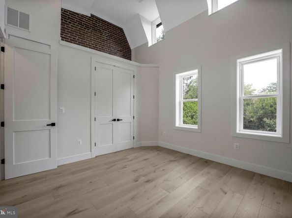 4508 13TH Street NW, Washington DC 20011