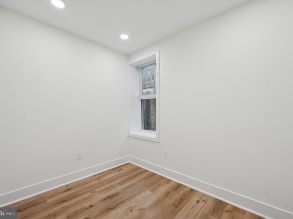 1145 S 15TH Street, Philadelphia PA 19146