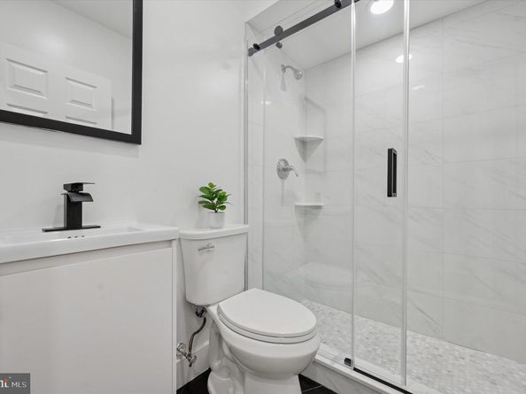 1145 S 15TH Street, Philadelphia PA 19146