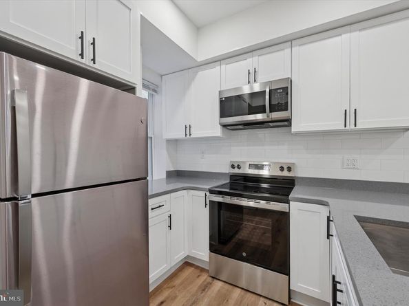 1145 S 15TH Street, Philadelphia PA 19146