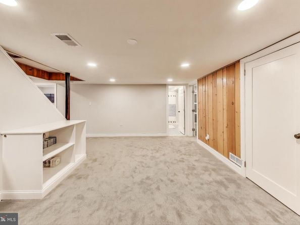 3100 N Glebe Road, Arlington VA 22207