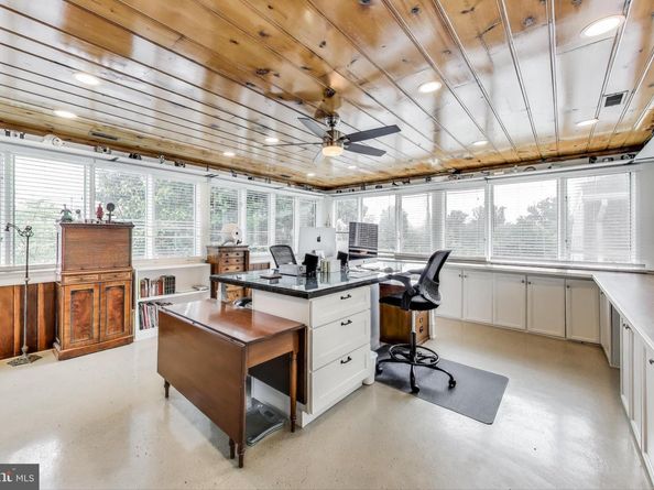 3100 N Glebe Road, Arlington VA 22207