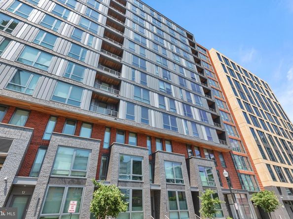 1211 Van Street SE 1014, Washington DC 20003