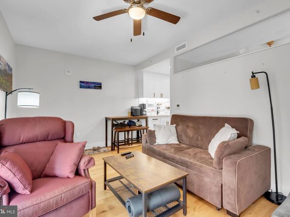 1211 Van Street SE 1014, Washington DC 20003