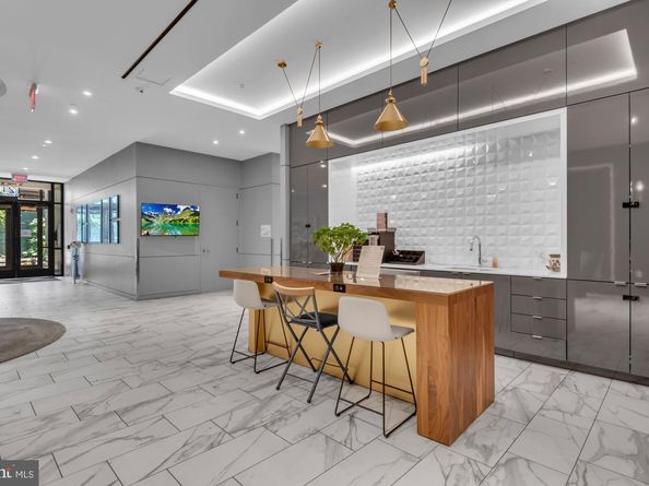 1211 Van Street SE 1014, Washington DC 20003