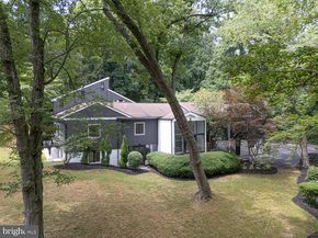 117 W Possum Hollow Road, Rose Valley PA 19086