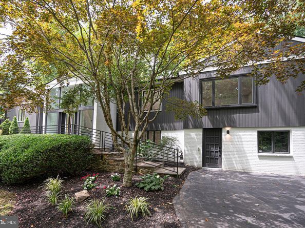 117 W Possum Hollow Road, Rose Valley PA 19086