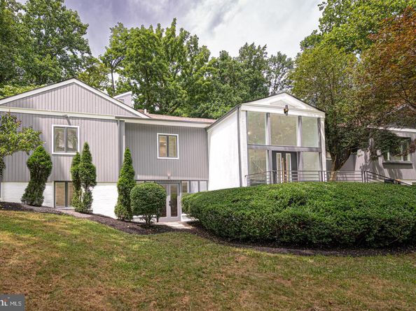 117 W Possum Hollow Road, Rose Valley PA 19086