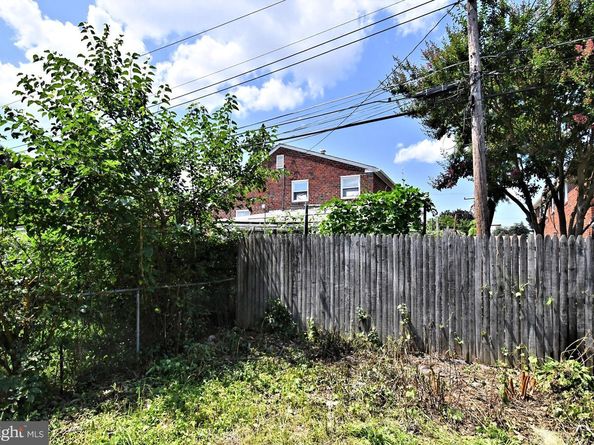 9962 Woodfern Road, Philadelphia PA 19115