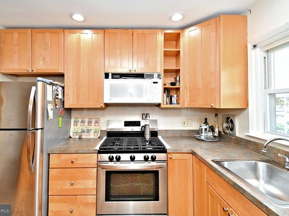 9962 Woodfern Road, Philadelphia PA 19115
