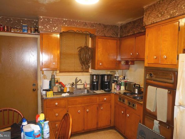 1420 Napfle Avenue, Philadelphia PA 19111