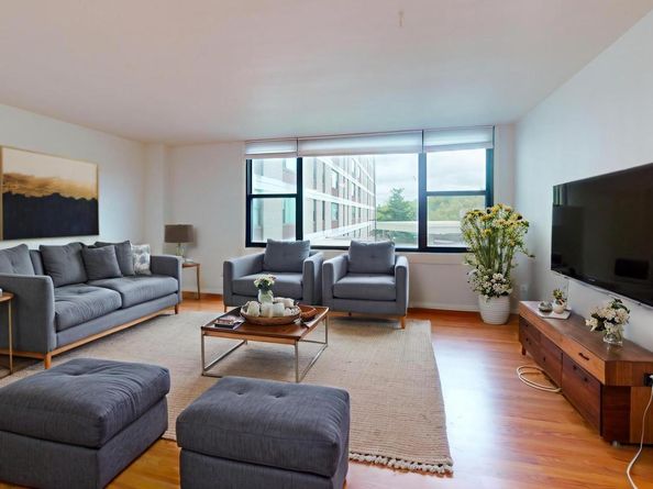 4600 Duke Street 512, Alexandria VA 22304