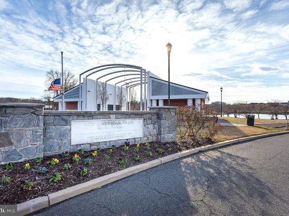 4600 Duke Street 512, Alexandria VA 22304