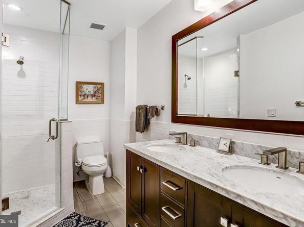 1430 Swann NW, Washington DC 20009